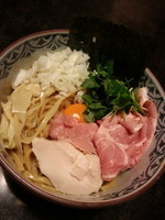 「濃厚たまごのまぜそば￥700」@中華そば 四つ葉の写真