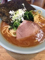 「ラーメン 大盛」@横浜家系豚骨醤油極太麺 侍 本店の写真