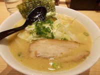 「濃厚とんこつ醤油　ノーマル」@つけ麺らーめん 春樹 イオンモール東久留米店の写真