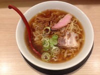 「喜多方ラーメン」@麺や 七彩 東京駅の写真