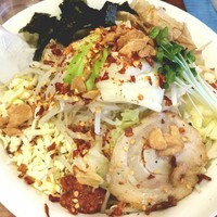 「【限定】油そばJUNK  Ver．3.30   ８００円」@らーめん・つけめん 八角の写真