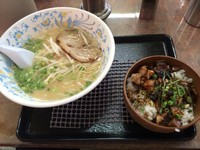 「チャーシュー丼セット／￥750（たぶん？）」@博多龍龍軒 水道橋店の写真