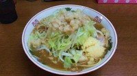 「小ラーメン（にんにく、脂）　６８０円」@らーめん おうか 松戸松飛台店の写真