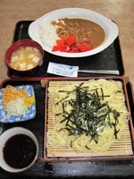 「中華ざるとカレーライスのセット　850円（ランチ）」@辰巳庵の写真