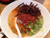 「一風堂　からか麺　880円　トッピングきくらげ100円」@博多一風堂 みなとみらい東急スクエア店の写真