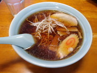 「ラーメン固め500円」@柳屋食堂の写真
