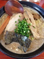 「二代目濃厚らーめん」@二代目狼煙 本店 葉隠製麺の写真