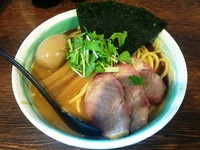 「特らぁめん 中盛 1050円」@自家製麺 麺屋 利八の写真