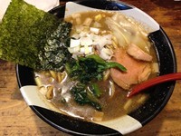 「煮干ラーメン」@すごい煮干ラーメン凪 渋谷東口店の写真