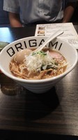 「味玉ＯＲＩＧＡＭＩラーメン中盛り（８２０円）」@麺屋 ORIGAMIの写真