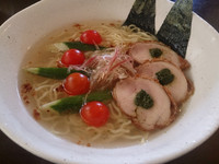 「【限定】冷製地鶏塩そば＋煮豚丼」@上州地鶏らーめん まるわの写真