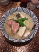 「らーめん（豚ラム相盛り）」@自家製麺 MENSHO TOKYOの写真