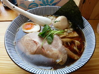 「煮干しそば 黒醤油・・680円」@中華そば よしかわの写真