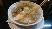 「鯛塩ラーメン」@麺や ぶたコング 梅田本店の写真