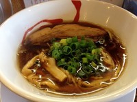 「瀬戸内モダン醤油ラーメン」@石原ラ軍団 深阪店の写真