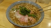 「煮干醤油らーめん」@ふく流らーめん 轍 本町本店の写真