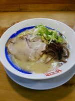 「とんこつ　塩」@ぽんこつやの写真