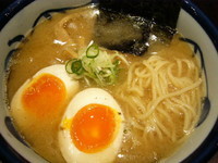 「二代目らーめん」@めん徳二代目つじ田 麹町店の写真