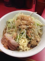 「汁なしラーメン ニンニク アブラ 魚粉」@ラーメン二郎 環七一之江店の写真