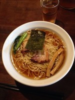 「ラーメン中 750」@濃厚出汁 くろ川の写真