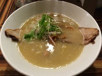 「トリシオパイタンラーメン（700円）」@ラーメン ロケットキッチンの写真