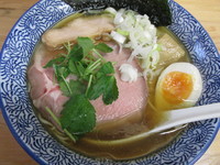 「煮干そば（白）　「680円」」@中華そば よしかわの写真