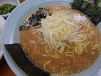 「ネギ味噌ラーメン(650円)カレーライス(小)(350円)」@ラーメンショップ 山香店の写真