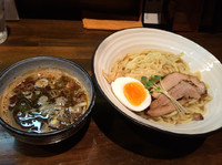 「鶏煮干しつけ麺  醤油  850円」@とんこつ屋 秀虎の写真