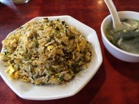 「高菜チャーハン（880円）」@ビックラーメン 虎ノ門店の写真