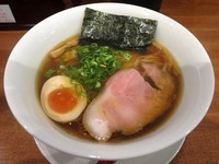 「醤油らぁ麺 ７５０円」@麺や維新の写真