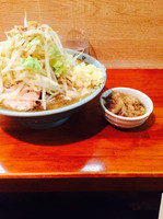 「らーめん」@ラーメン富士丸 西新井大師店の写真