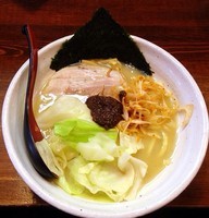 「熟成練り醤油らーめん 700円」@『   』（無銘）の写真