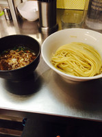「つけ麺（醤油）中盛」@麺処 ほん田 東京駅一番街店の写真