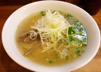 「鶏清湯 塩らあめん￥730」@らーめんや なかじゅう亭 高崎市通町本店の写真