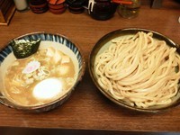 「煮番搾り中盛り850円味付玉子100円」@つけめん 三三㐂の写真