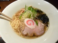 「豊深煮干そば塩（750円）」@麺や 虎徹の写真