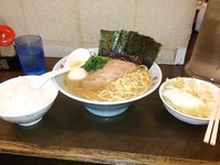「六角家定食(中)」@横浜 六角家 御徒町店の写真