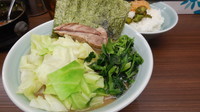 「らー麺 ＋キャベツ」@横浜家系らーめん 武蔵家 川口店の写真