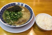 「にんにくラーメン、玉子」@御天 千駄ヶ谷店の写真