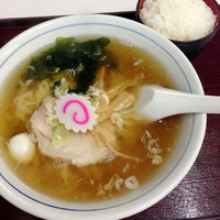 「ラーメン（サービスランチセット）550円」@手打ちらーめん 一兆の写真