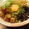 肉メンのせ和え麺