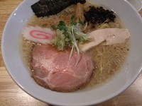 「背油正油らーめん」@麺や  ふる川の写真