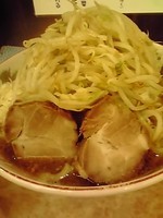 「ラーメン　中　750円」@肉汁らーめん 公 kimiの写真