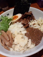 「油そば800円」@麺Dining Number Nine 09の写真