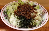 「牛挽肉とレタスのオイスターまぜそば(限定･一口ライス付)」@口樂の写真