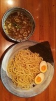 「つけ麺 魚介(あつもり)＋味付玉子」@燕返しの写真