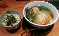 「生姜醤油チャーシュウ麺」@越後秘蔵麺 無尽蔵 しながわ家の写真