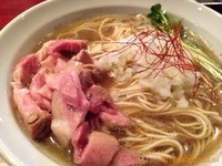 「牡蠣出汁そば　８３０円」@灰汁中華 丿貫の写真