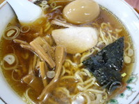 「中華そば＋味玉」@春木屋 荻窪本店の写真