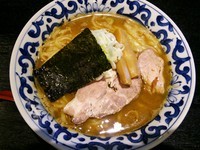 「バリ煮干しラーメン（太麺）＋大盛」@麺処 みどりの写真